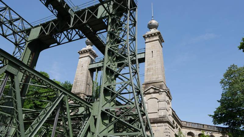 Die alte Schachtschleuse ist eines von 3 historischen Bauwerken im Schleusenpark Waltrop und gehört zur Industriekultur des Ruhrgebiets